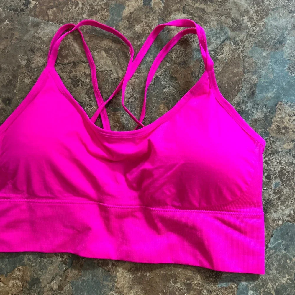 Wireless Sports Bra Womens Size XXL Pink Strappy Back Wirefree Stretchy